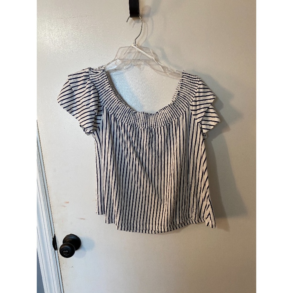 Off-Shoulder Top
